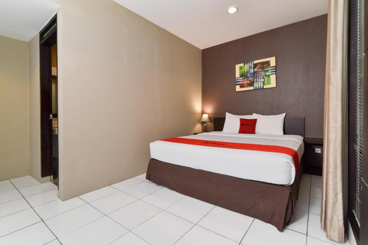 Reddoorz Plus @ Raya Legian Ngoại thất bức ảnh